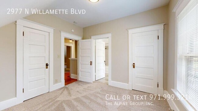 Building Photo - 2977 N Willamette Blvd