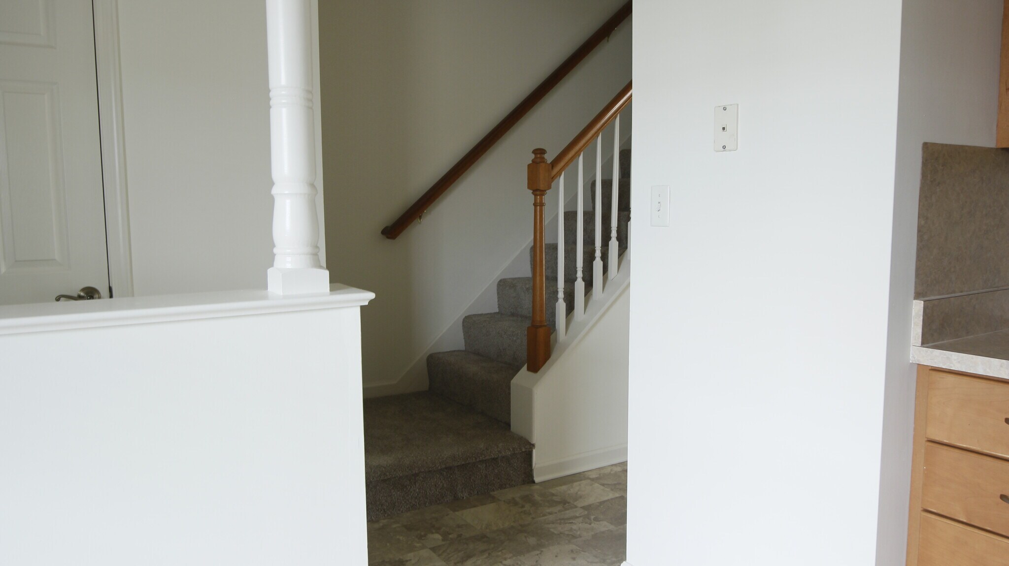 Building Photo - 11 Ramsgate Ln