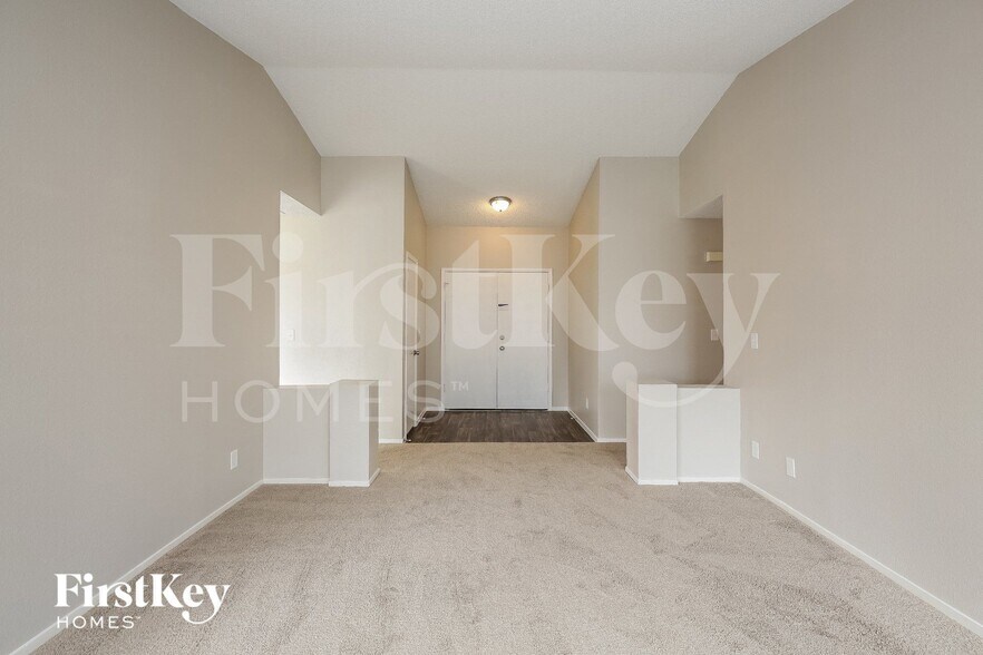 Building Photo - 6533 Chilton Ct