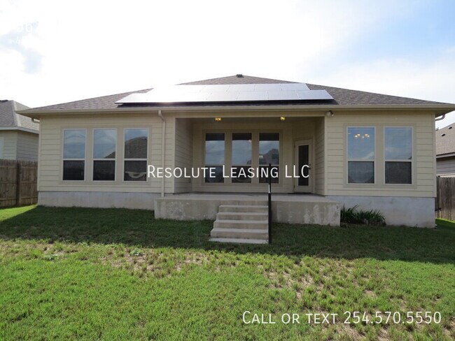 Building Photo - 5623 Blackstone Dr