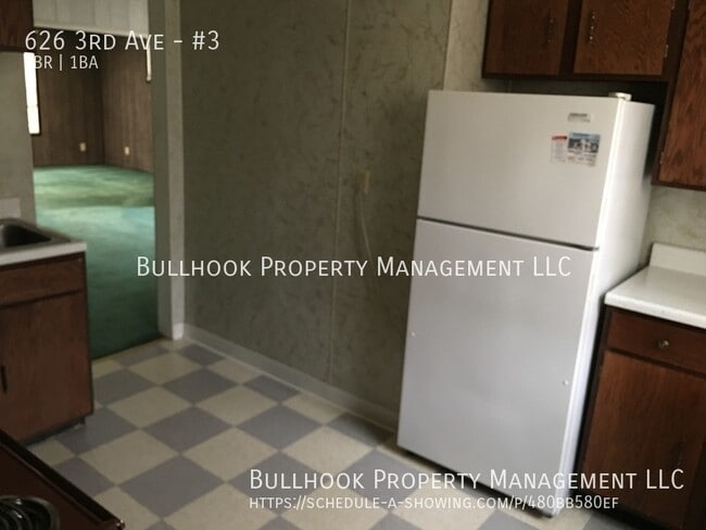 Building Photo - 626 3rd Ave