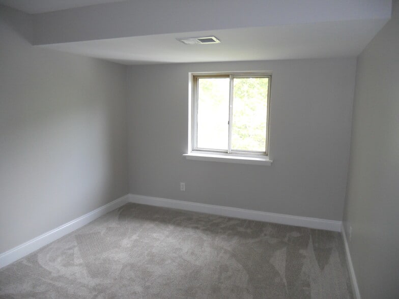 Second bedroom - 7 Rockford Rd