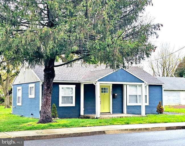 Building Photo - 143 Mitscher Rd