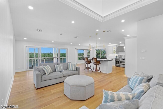 Building Photo - 1836 Harbor Ln