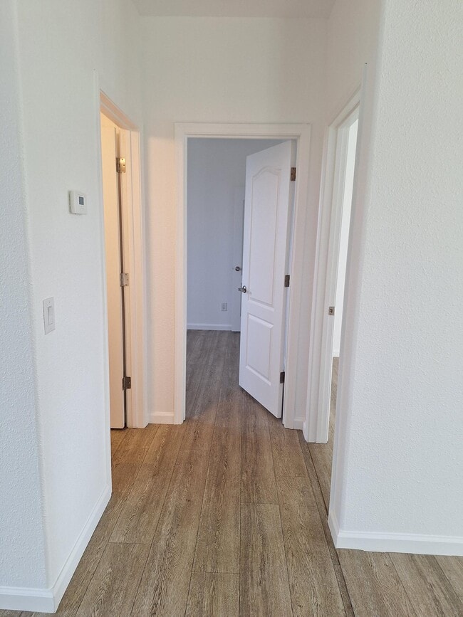 Building Photo - 21226 Hwy 175