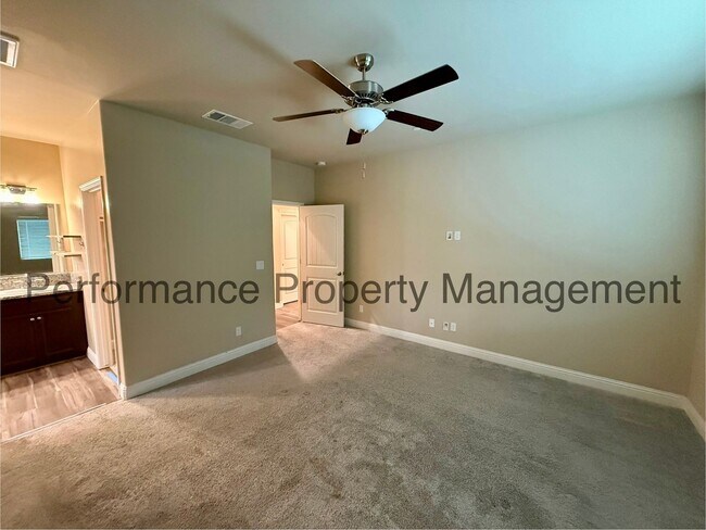 Building Photo - Charming 4 Bed/2 Bath SW Home w/ Solar & $0 Deposit Option