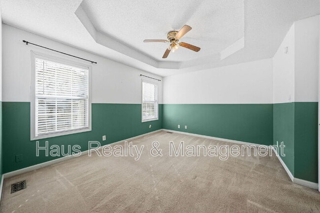 Building Photo - 1361 Jenny Ln