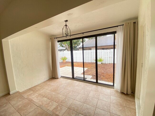 Building Photo - 6729 NW 29th Way