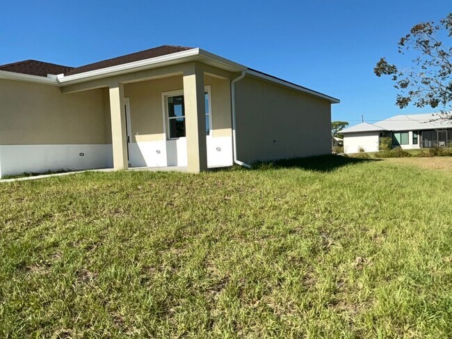 Building Photo - 540 Beal St NW