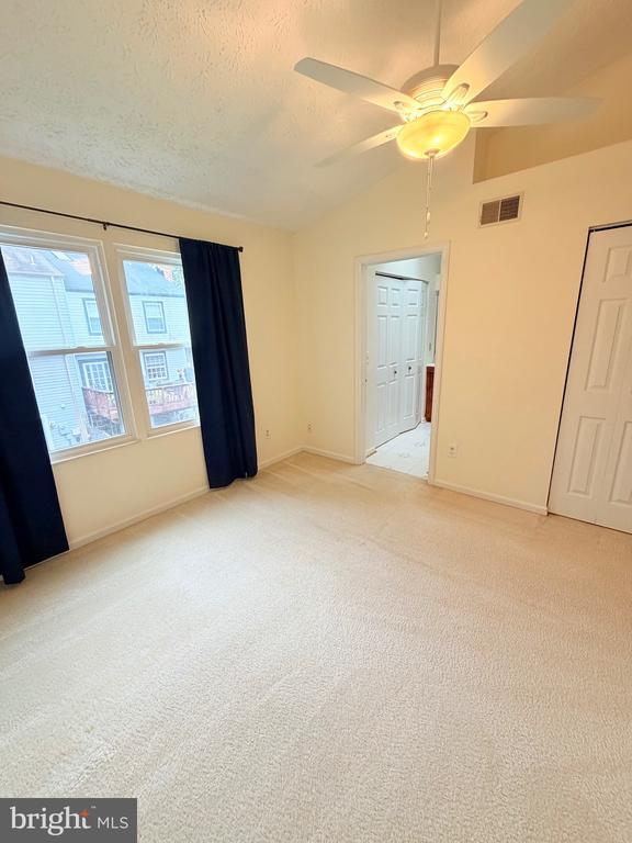 Building Photo - 3758 Mazewood Ln