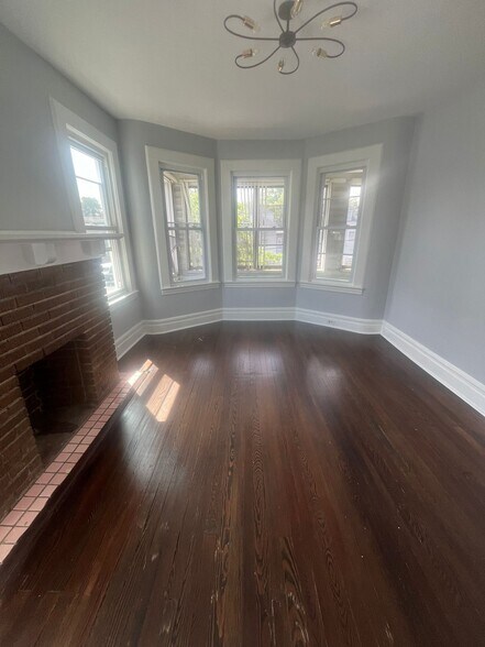 Unit 3 - 904 S 20th St