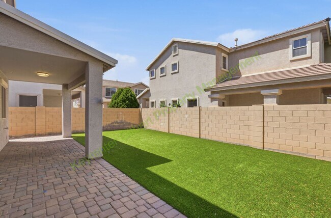 Building Photo - Beautiful Gilbert Home on a Corner Lot in Prime Location – Modern Comfort & Functional Living!