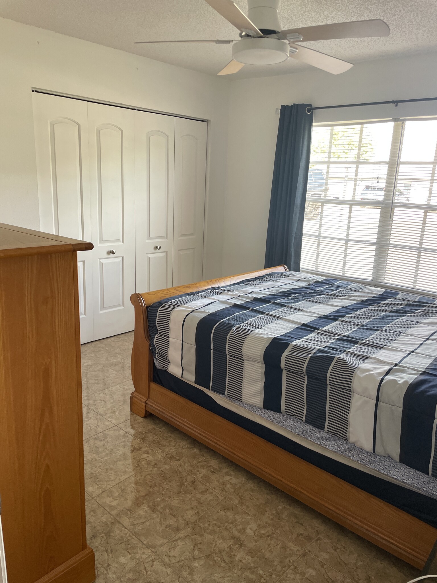 Building Photo - 308 Oak Track Ln