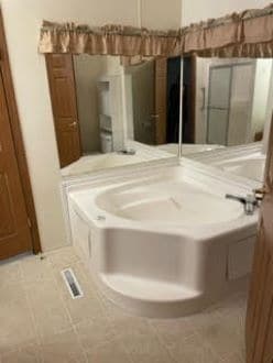 Building Photo - 4909 N Old Hwy 41