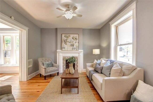 Building Photo - Fantastic 2bd/1ba home! Let yourself in!