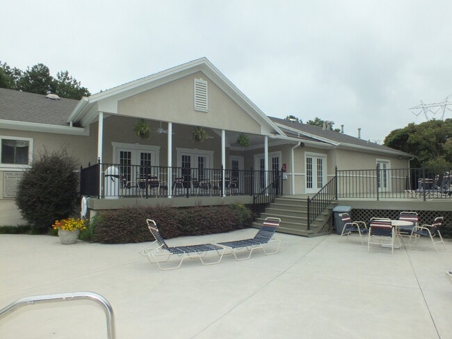 Building Photo - 5005 Wingate Way