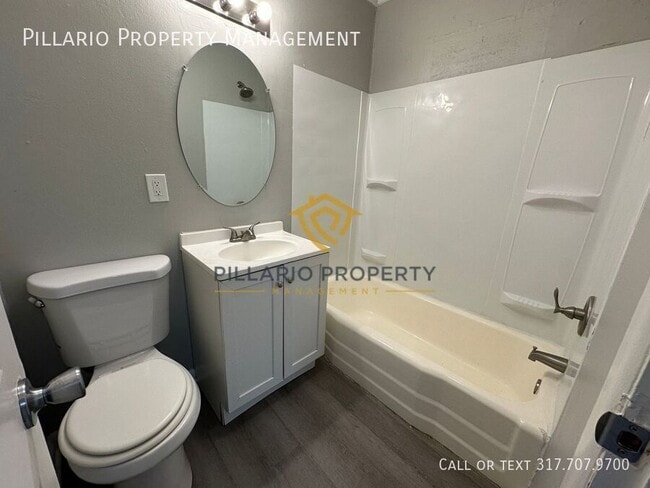 Building Photo - 301 Green St