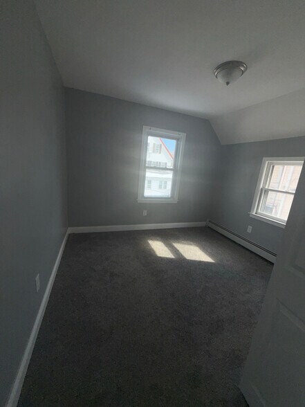 Building Photo - 426 Washington St