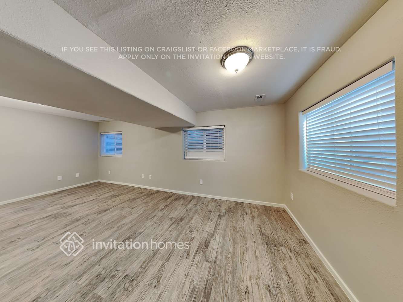 Building Photo - 920 Ancestra Dr