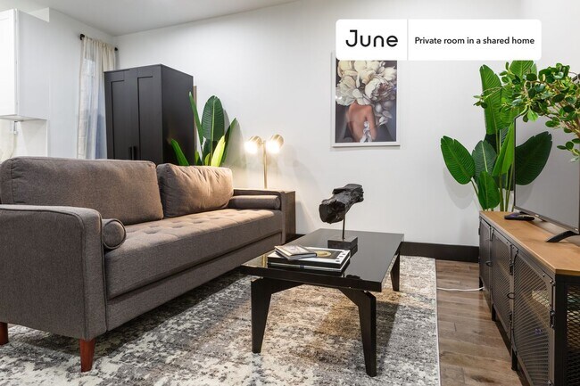 Building Photo - Room in Shared 3 bed/1 bath home in Upper West Side
