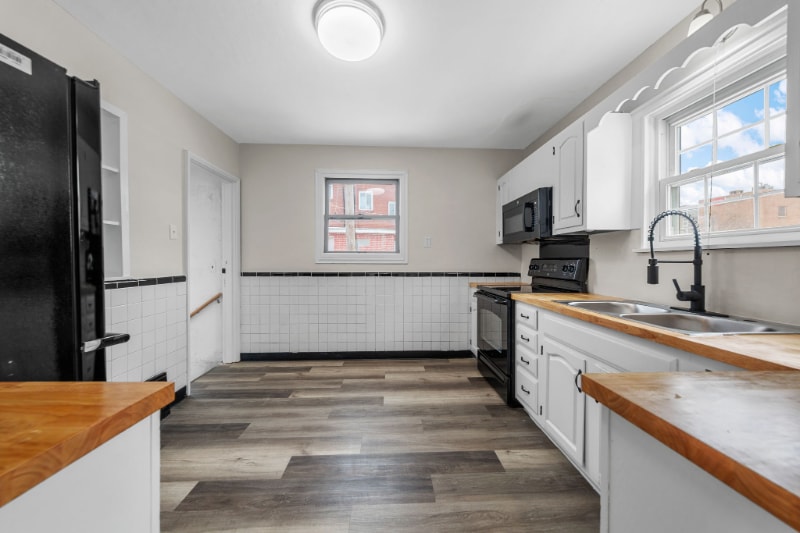 Building Photo - 2329 Brown Rd