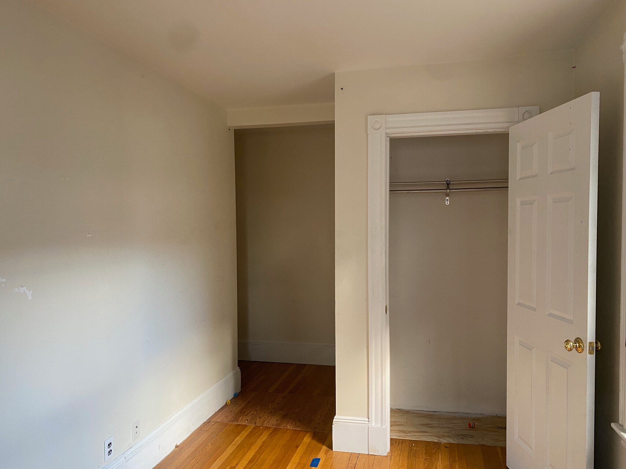 Building Photo - 287 Summit Ave