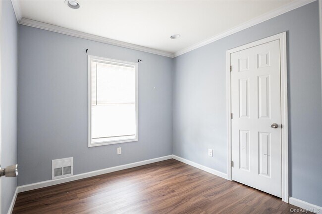 Building Photo - 41 Morning Dr