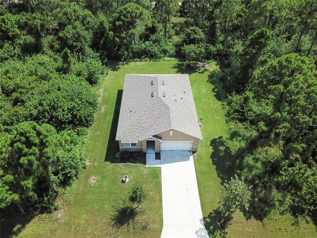 Building Photo - 14343 Overlook Ave