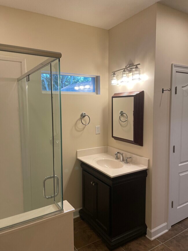 Building Photo - 6833 Corto Rd