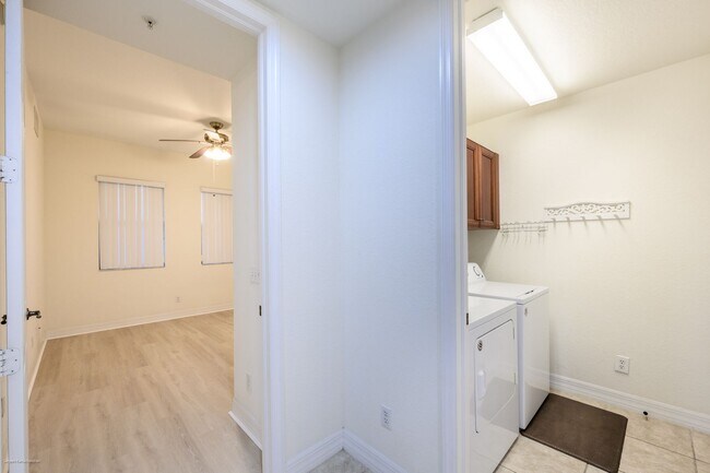 Building Photo - Luxury Waterfront Living with Deeded Dock – Punta Gorda Isles