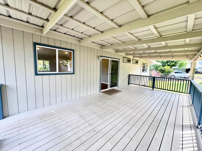 Building Photo - 73-1062 Loloa Dr