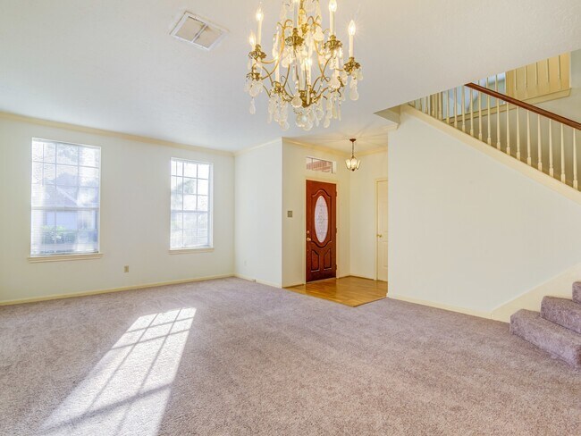 Building Photo - 14406 Fair Knoll Way