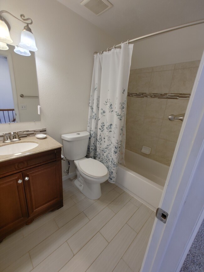 Building Photo - 8205 Ingalls Cir