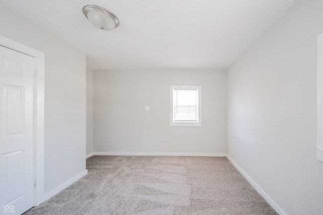 Building Photo - 1734 Olive St