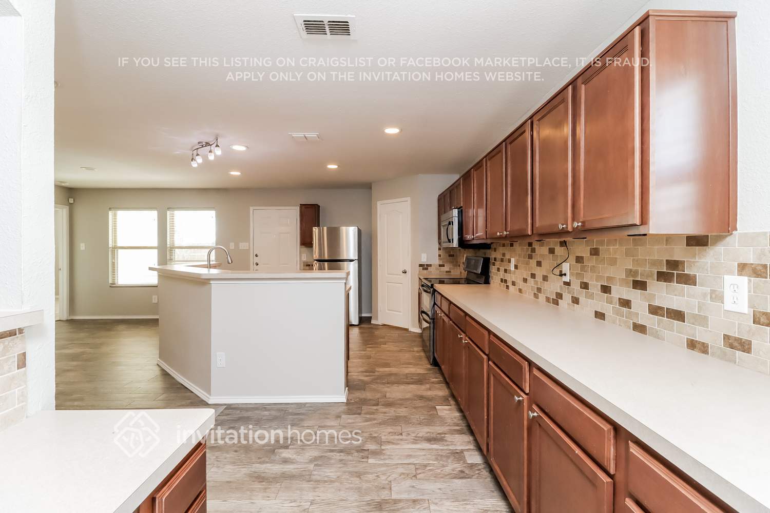 Building Photo - 2609 Cherry Hills Ln
