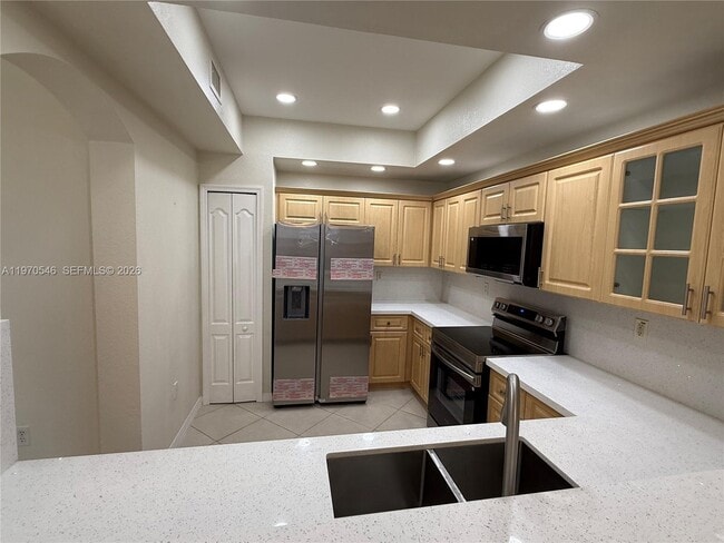 Building Photo - 8936 W Flagler St