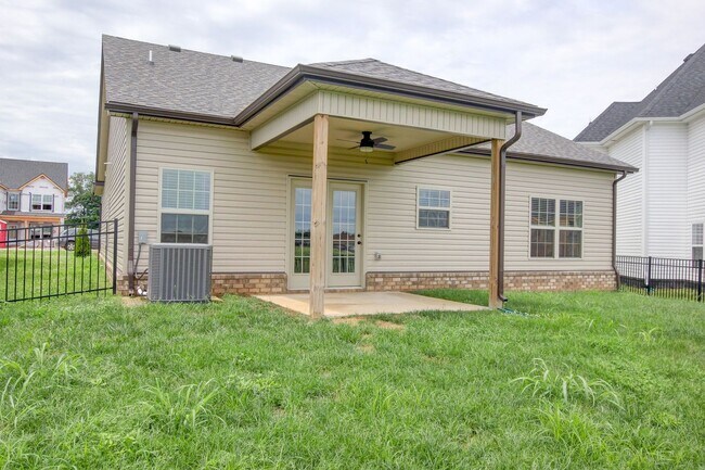 Building Photo - 2547 Rafiki Dr