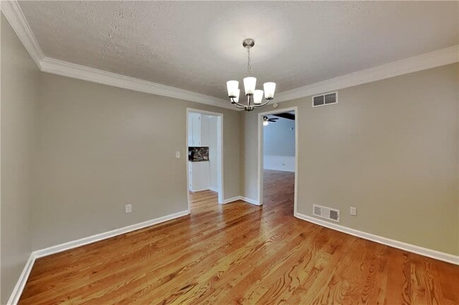Building Photo - 1630 Rex Dr