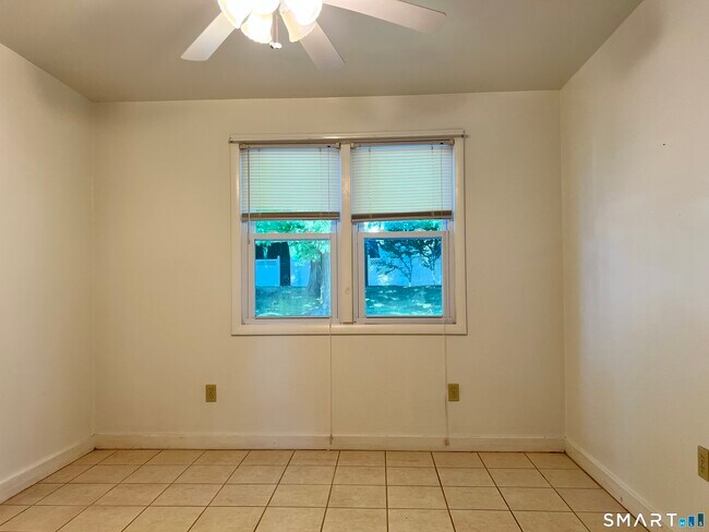 Building Photo - 34 Corsino Ave