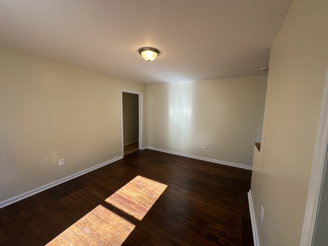 Building Photo - 313 Bryant Ave