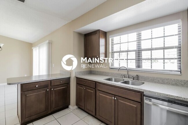 Building Photo - 3 Bedroom Pet-Friendly Home in Palm Bay, FL with Main Street Renewal