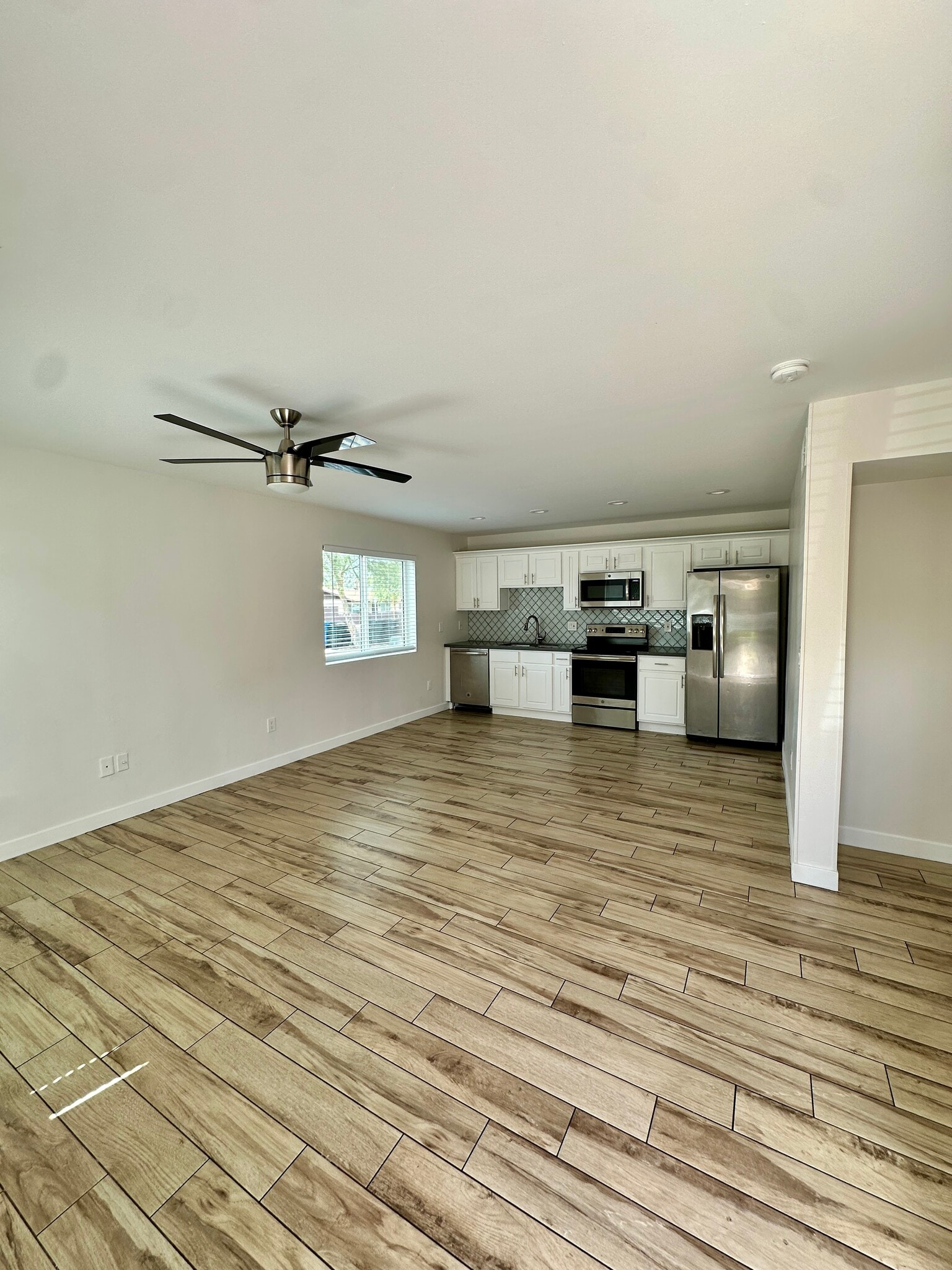 Building Photo - 2308 N 28th PL