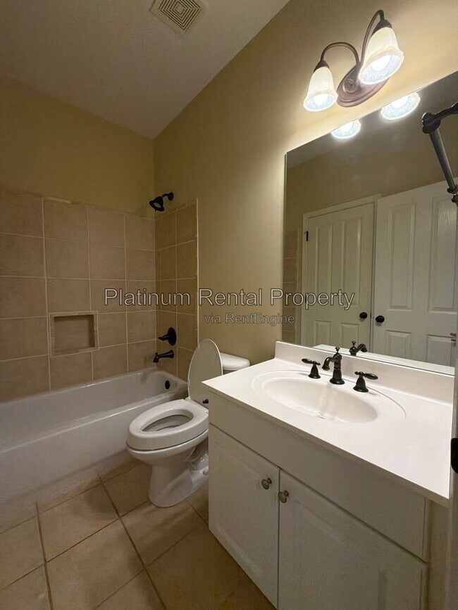 Building Photo - 8015 Wakehurst Pl