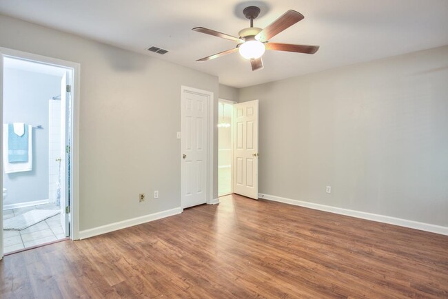 Building Photo - 7122 Towner Trce