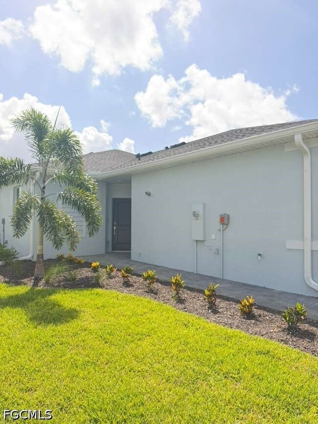 Building Photo - 14778 Martingale Pl