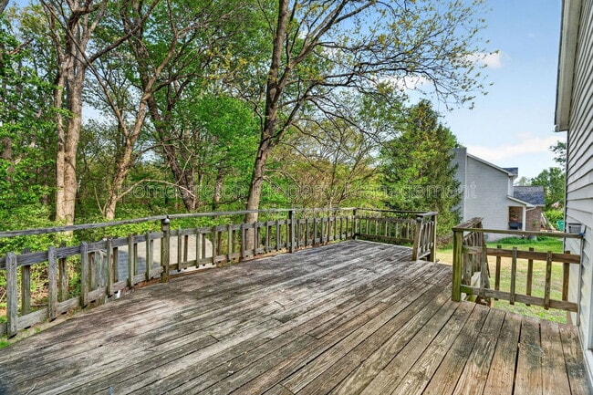 Building Photo - 3966 Kleinschmidt Rd