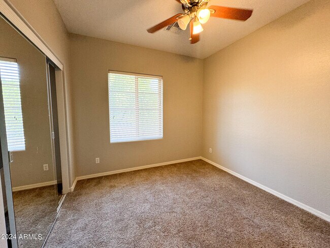 Building Photo - 20959 W Edith Way