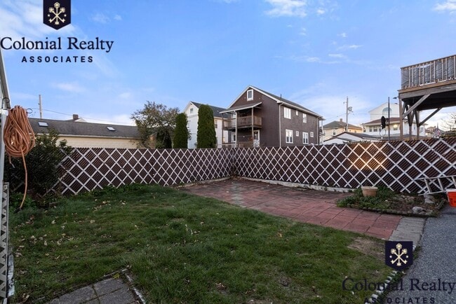 Building Photo - 12 Windsor Rd