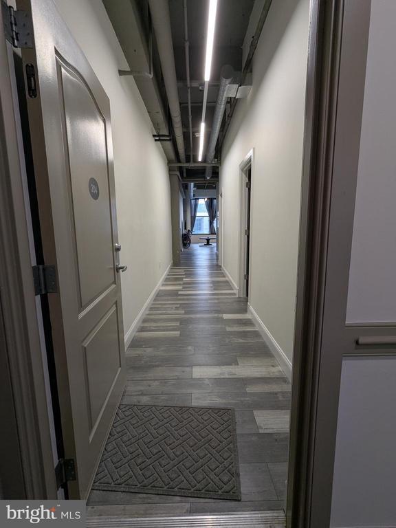 Building Photo - 511 N Broad St