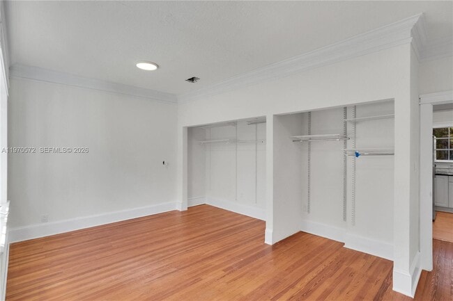 Building Photo - 603 Minorca Ave